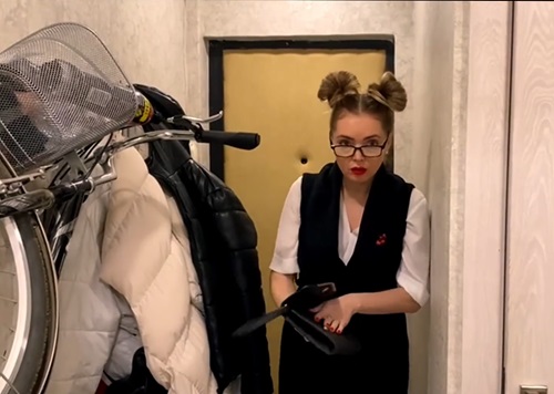Злая хозяйка квартиры, стала немного добрее